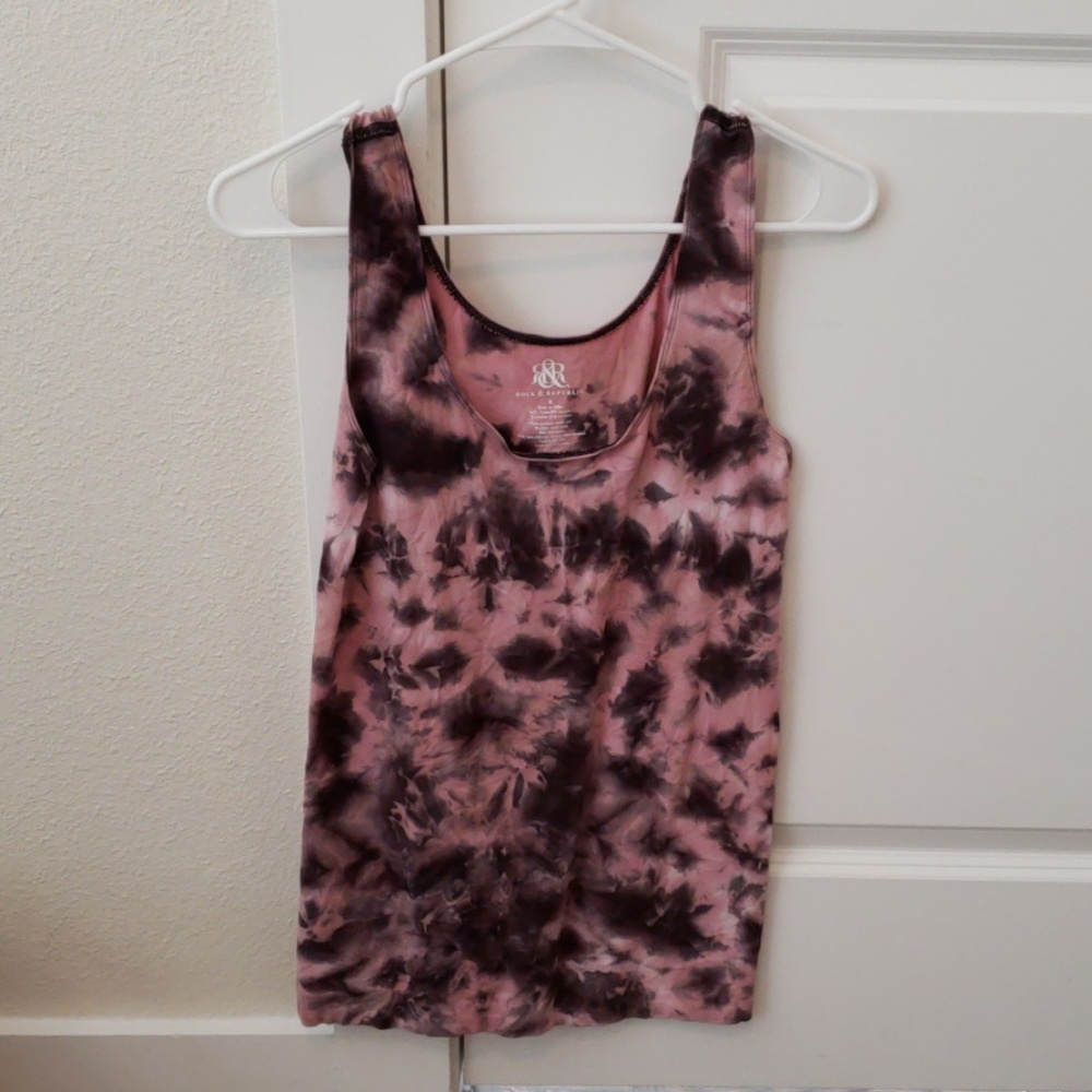 Rock and Republic tank
